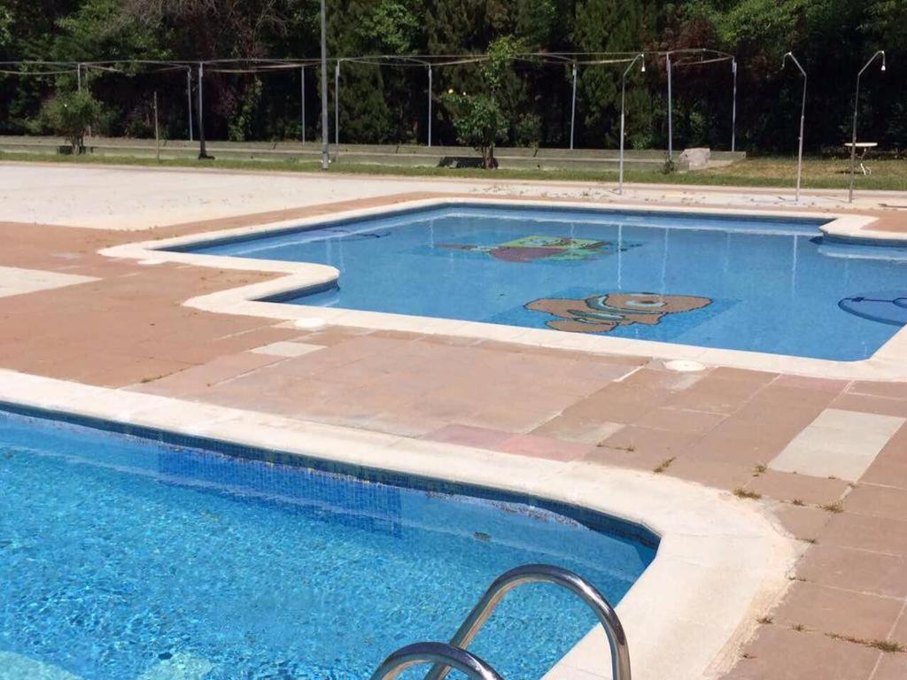 Detached Villa For 6 People In Lloret De Mar With Comunal Outdoor Swimming Pool Puigventos Bagian luar foto