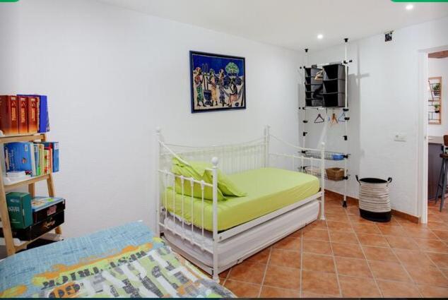 Detached Villa For 6 People In Lloret De Mar With Comunal Outdoor Swimming Pool Puigventos Bagian luar foto