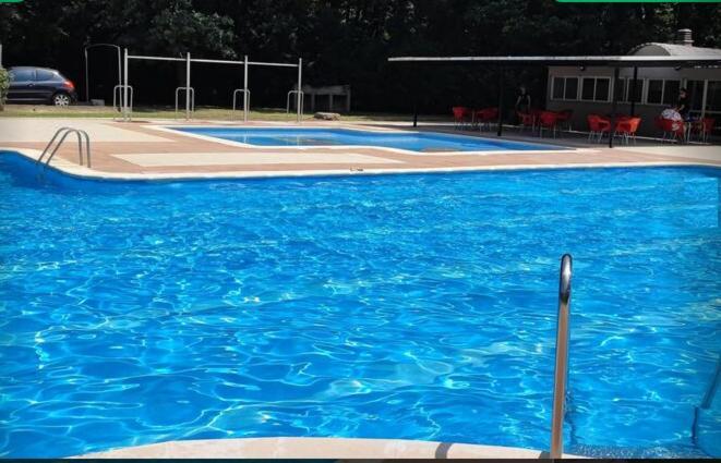 Detached Villa For 6 People In Lloret De Mar With Comunal Outdoor Swimming Pool Puigventos Bagian luar foto